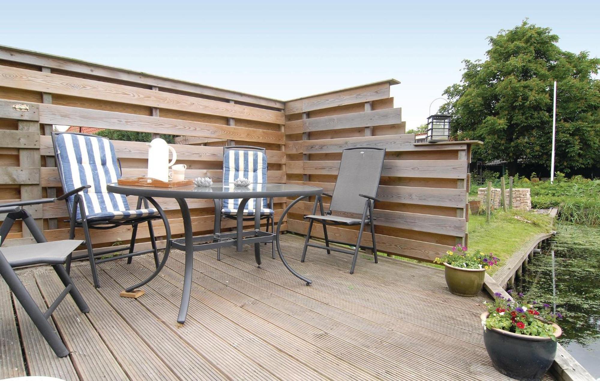 Cozy Apartment In Molkwerum With Wifi Exterior photo